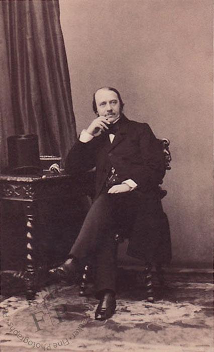 Léon Laya 