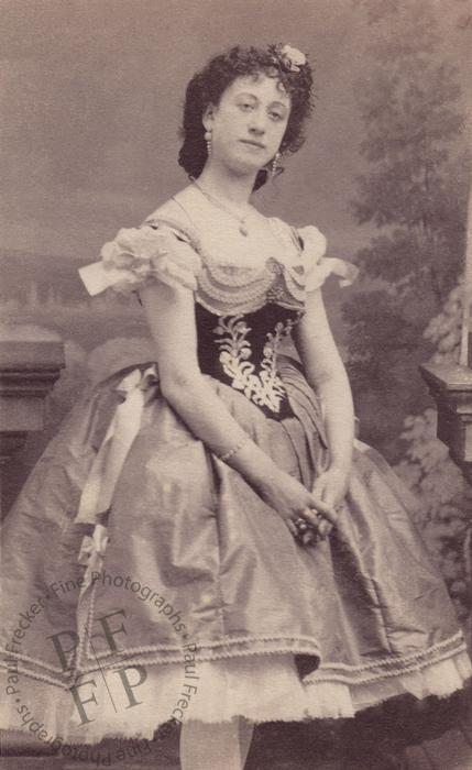 Unidentified sitter