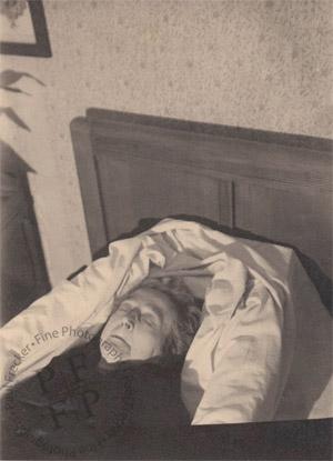 Woman on her deathbed, 1946