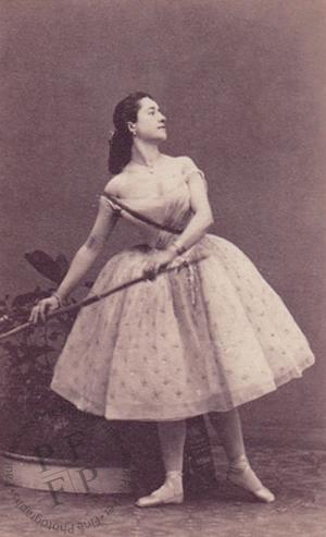 Julie Stoïkoff